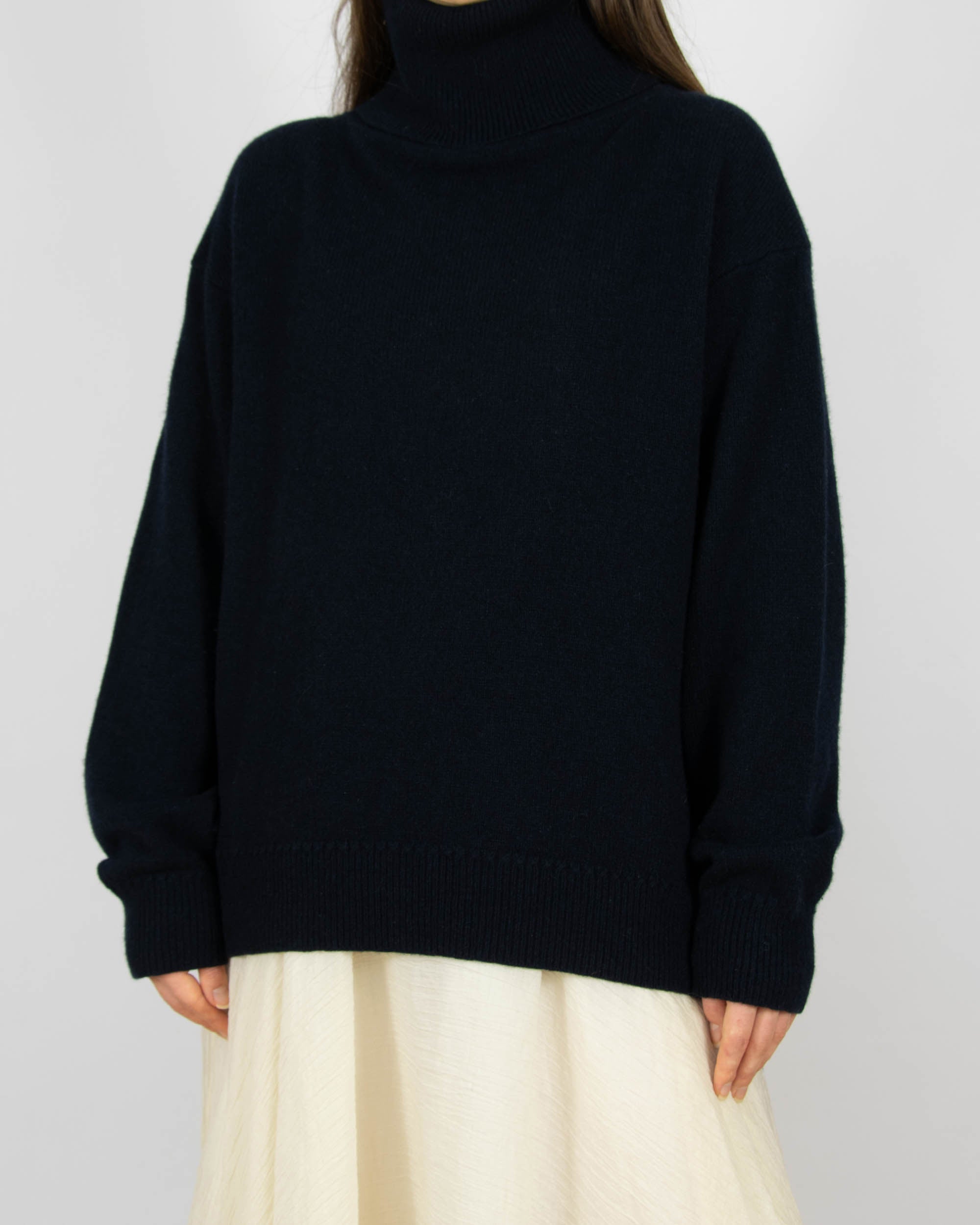 Ciemnogranatowy (merino + kaszmir) sweter z golfem FILIPPA K - S/M