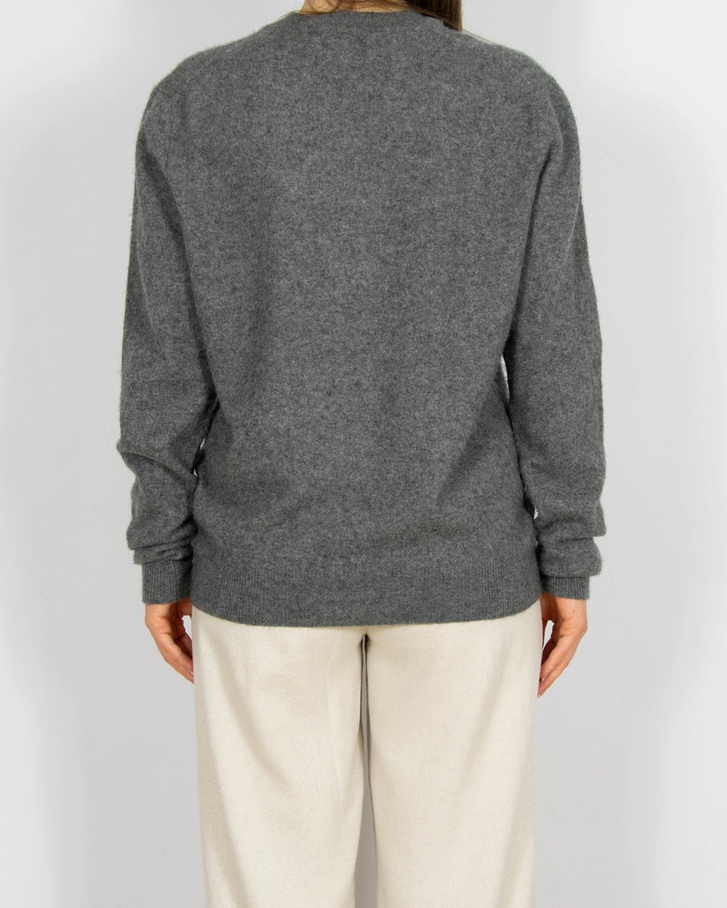 Ciemnoszary kaszmirowy sweter - M/L