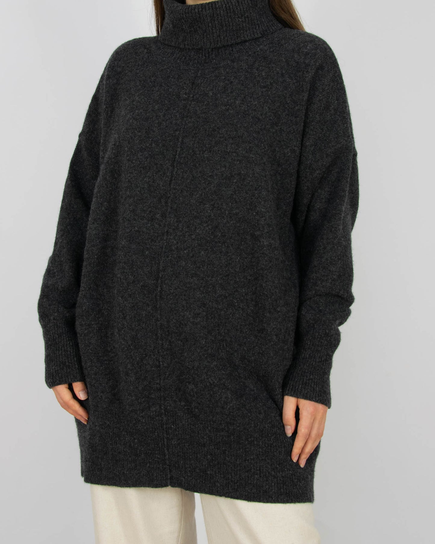 Szary wełniany (wełna jagnięca) sweter oversize z golfem Cubus