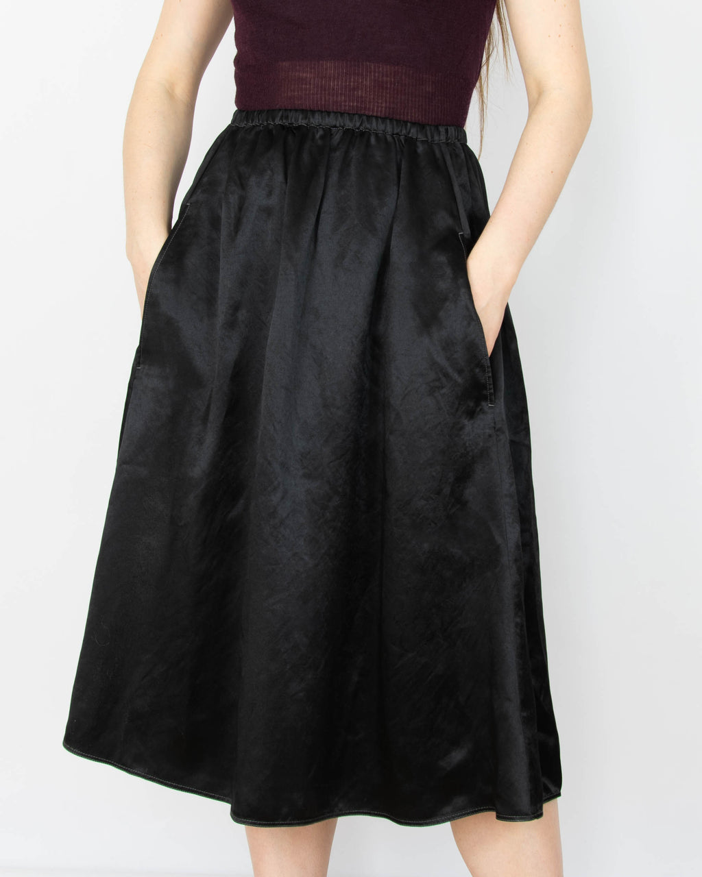 Czarna satynowa (acetat) spódnica marki Acne Studios