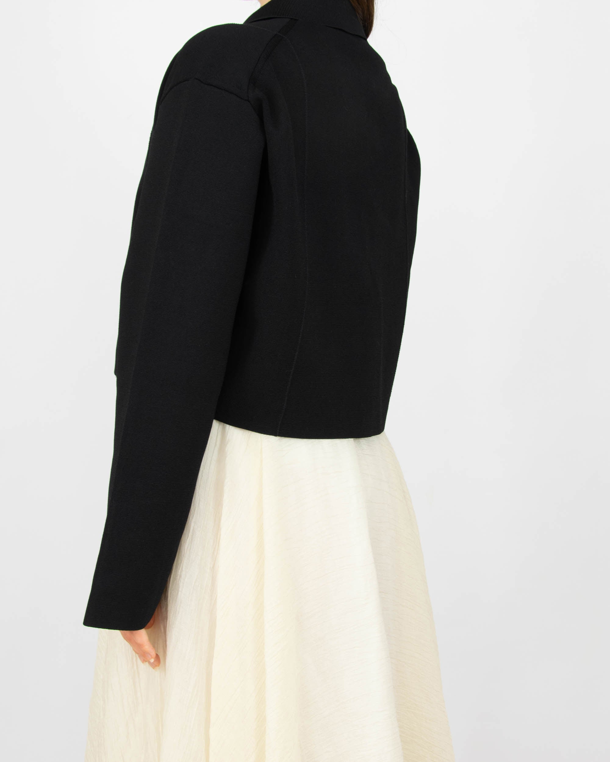 Czarna wiskozowa krótka kurtka COS - M