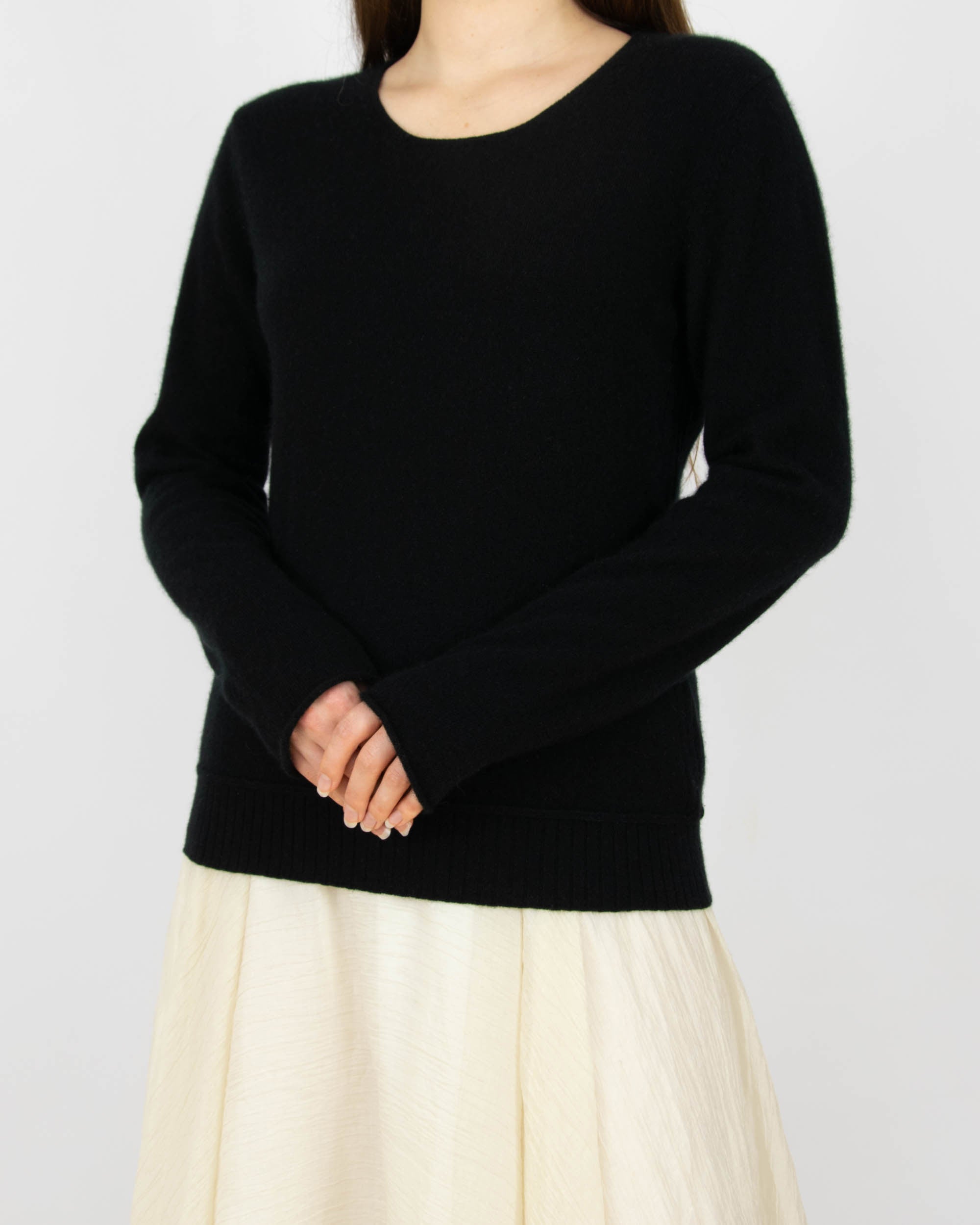 Czarny kaszmirowy sweter Les Ateliers de la Maille - S