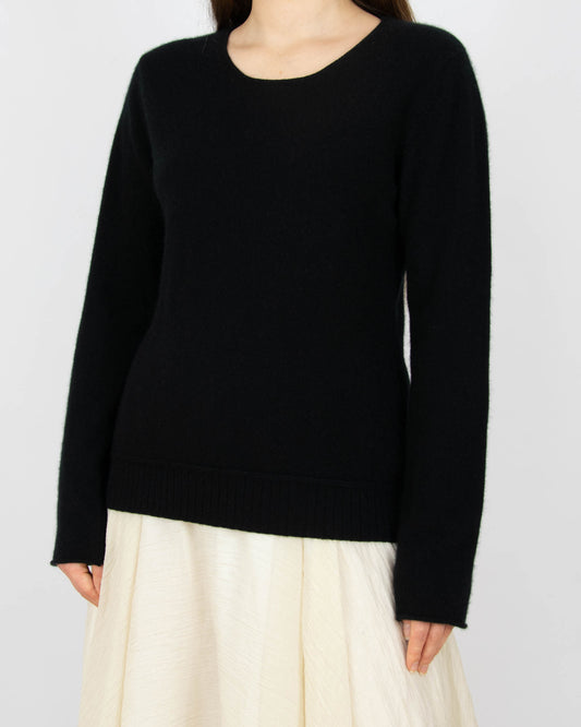 Czarny kaszmirowy sweter Les Ateliers de la Maille