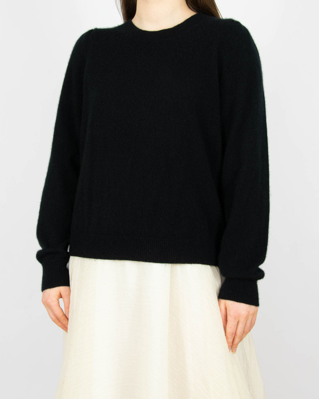 Czarny kaszmirowy sweter Part Two