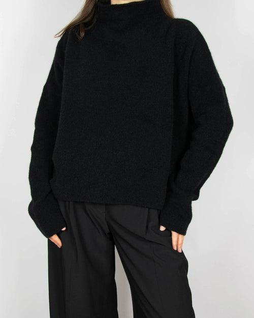 Czarny (wełna + yak) sweter marki Filippa K