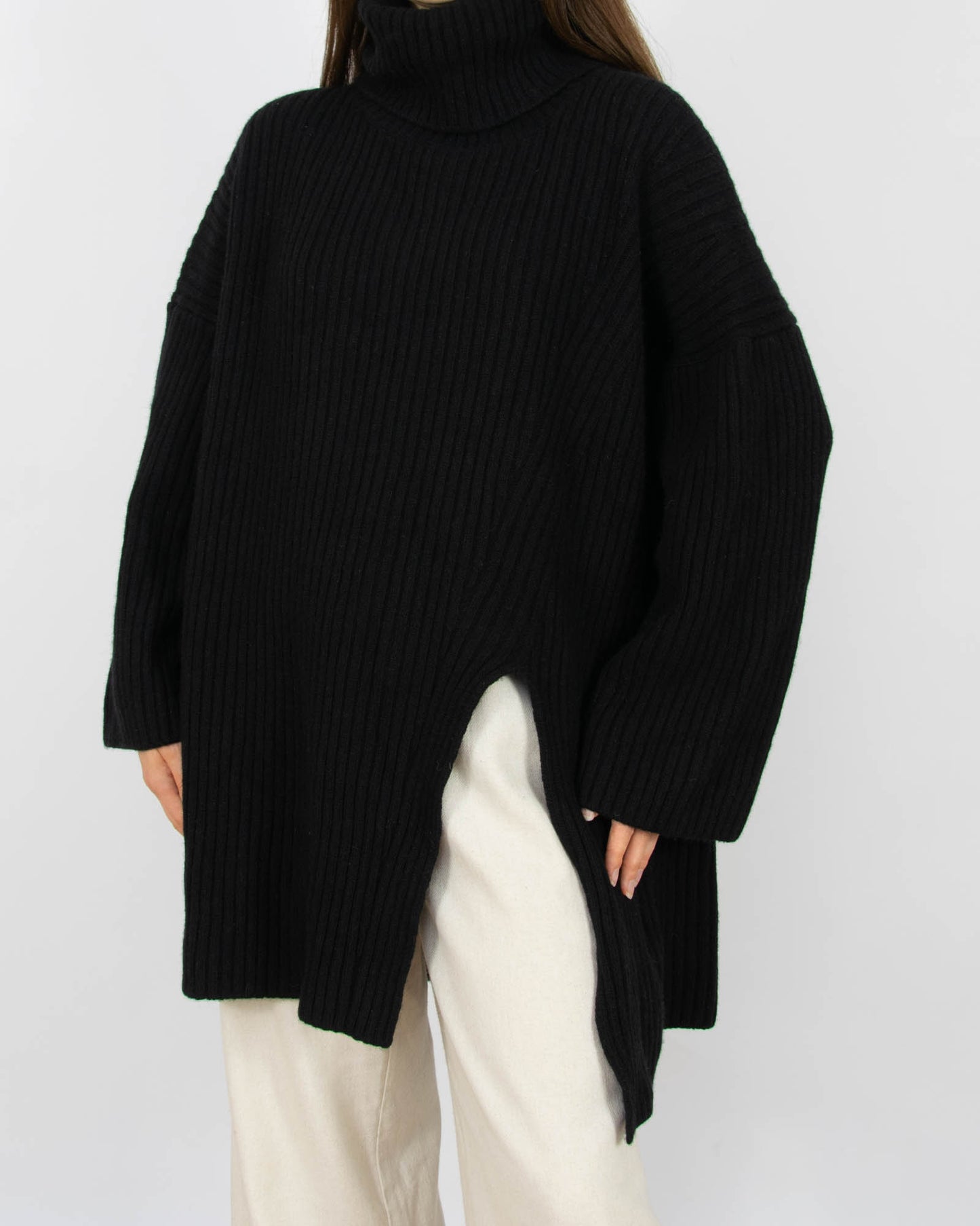 Czarny (wełna + kaszmir) prążkowany sweter oversize golf H&M Premium - M/L