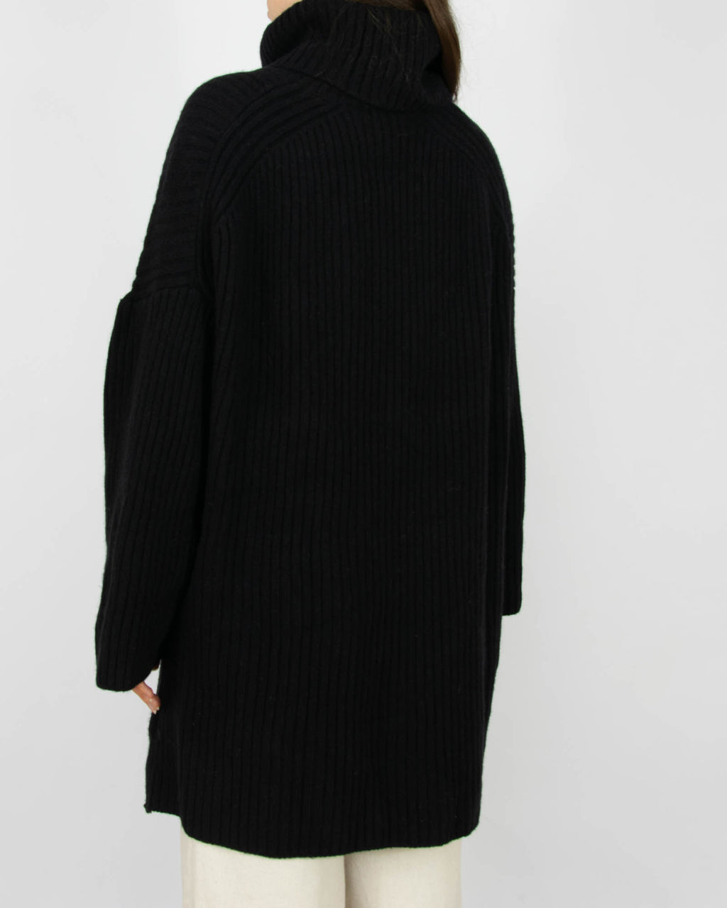 Czarny (wełna + kaszmir) prążkowany sweter oversize golf H&M Premium - M/L