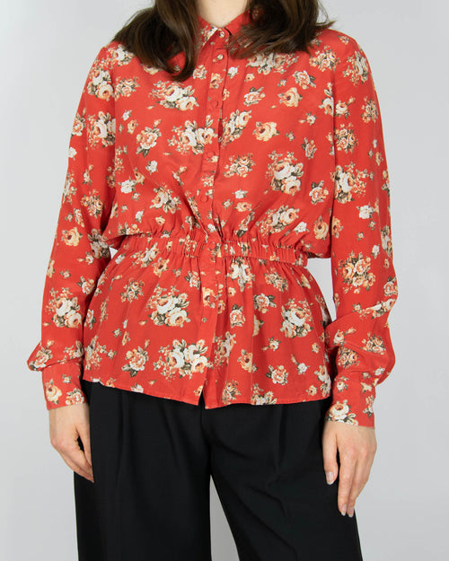 Czerwona jedwabna kwiecista koszula norweskiej marki FWSS (FALL WINTER SPRING SUMMER)