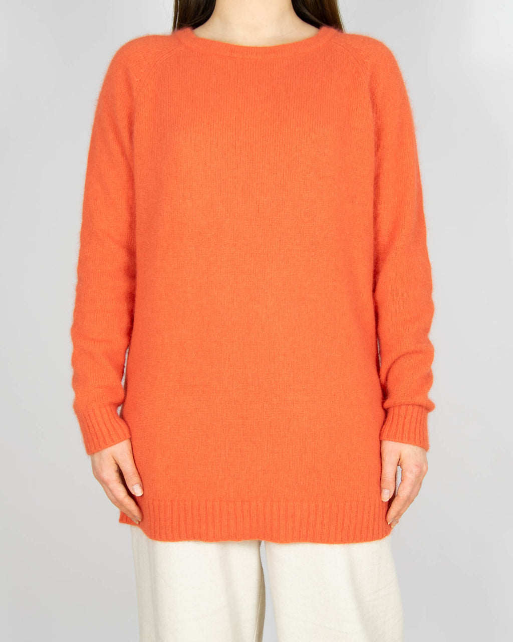 Koralowy wełniany (angora) sweter - M/L