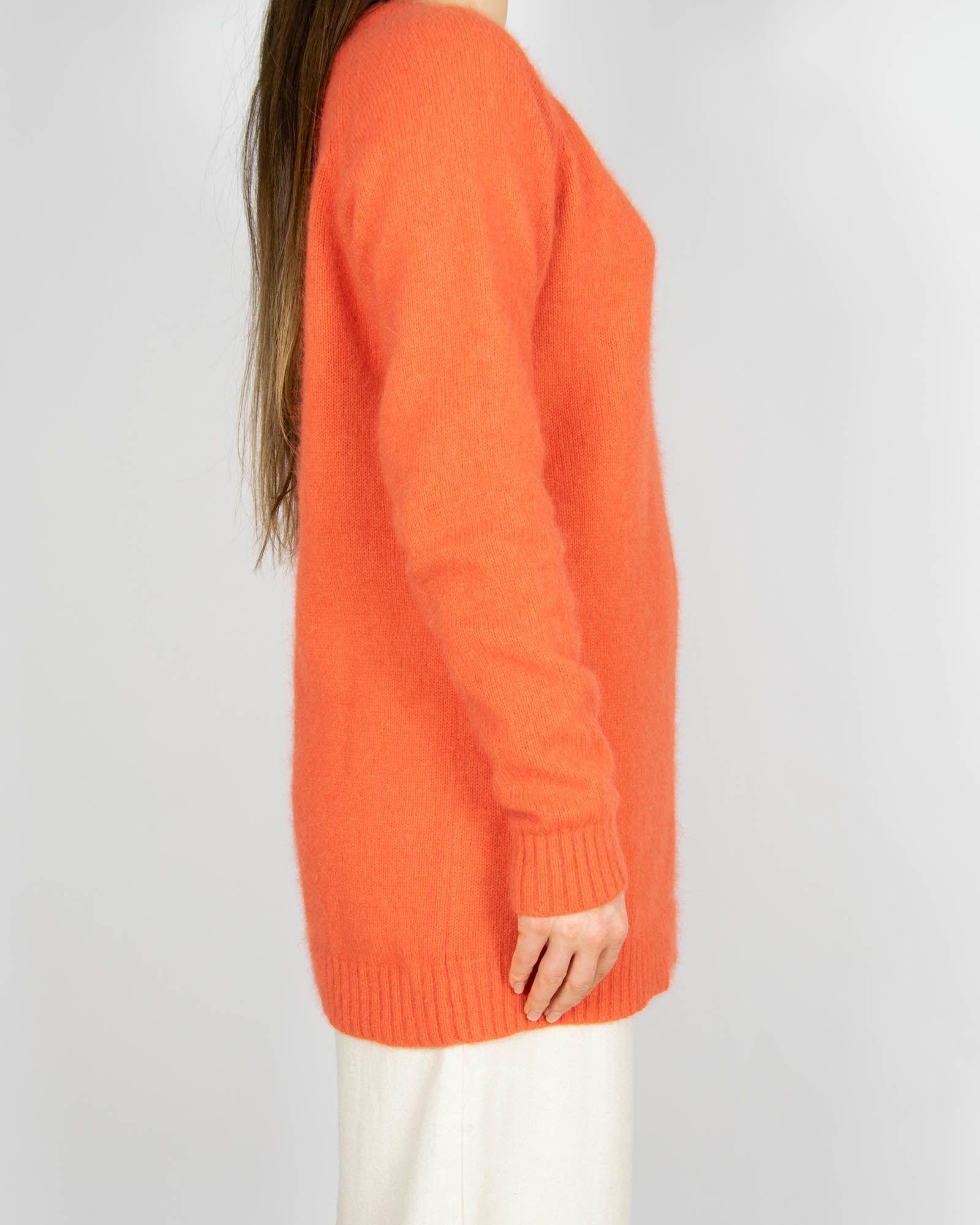 Koralowy wełniany (angora) sweter - M/L