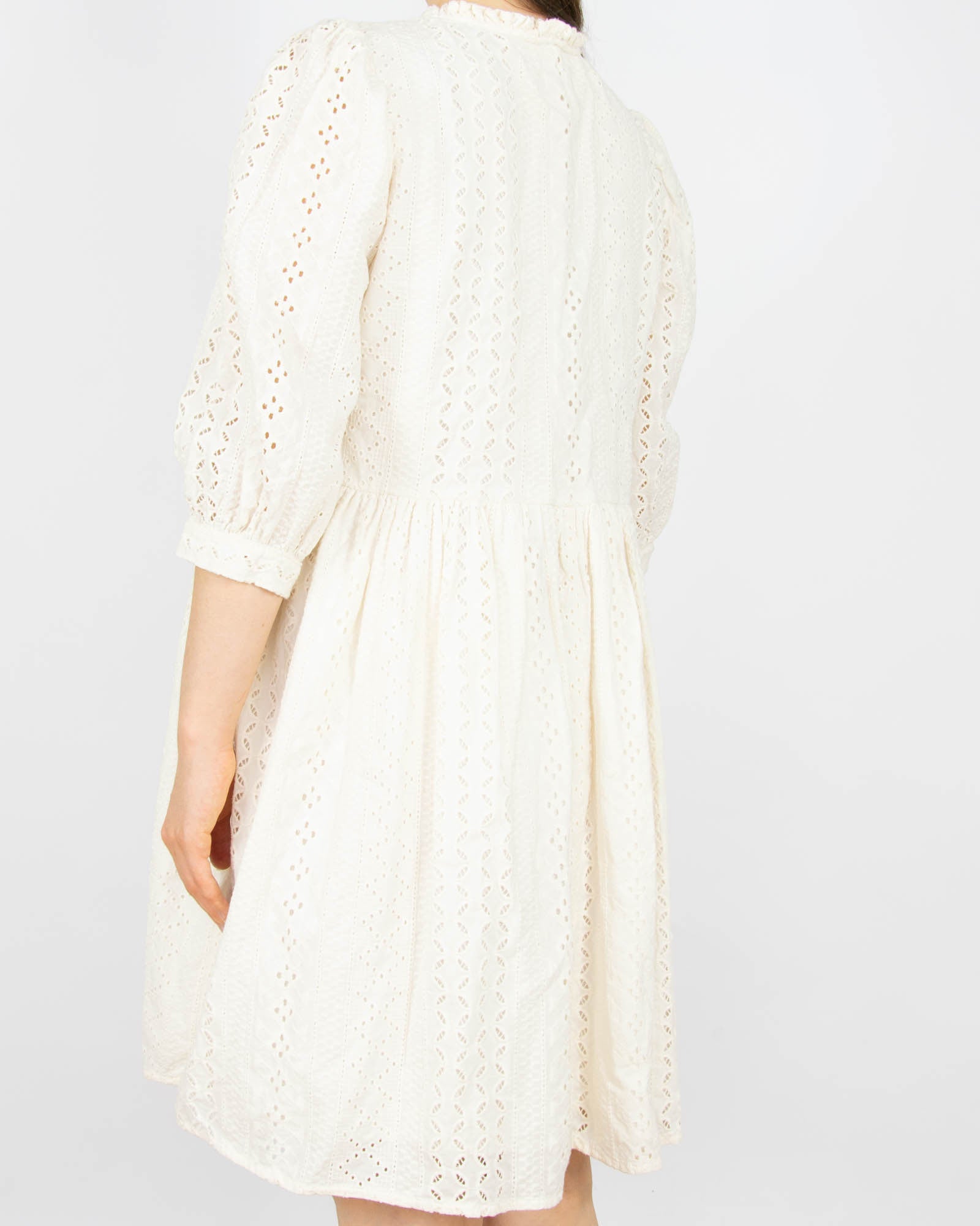 Kremowa bawełniana ażurowa sukienka Object - M