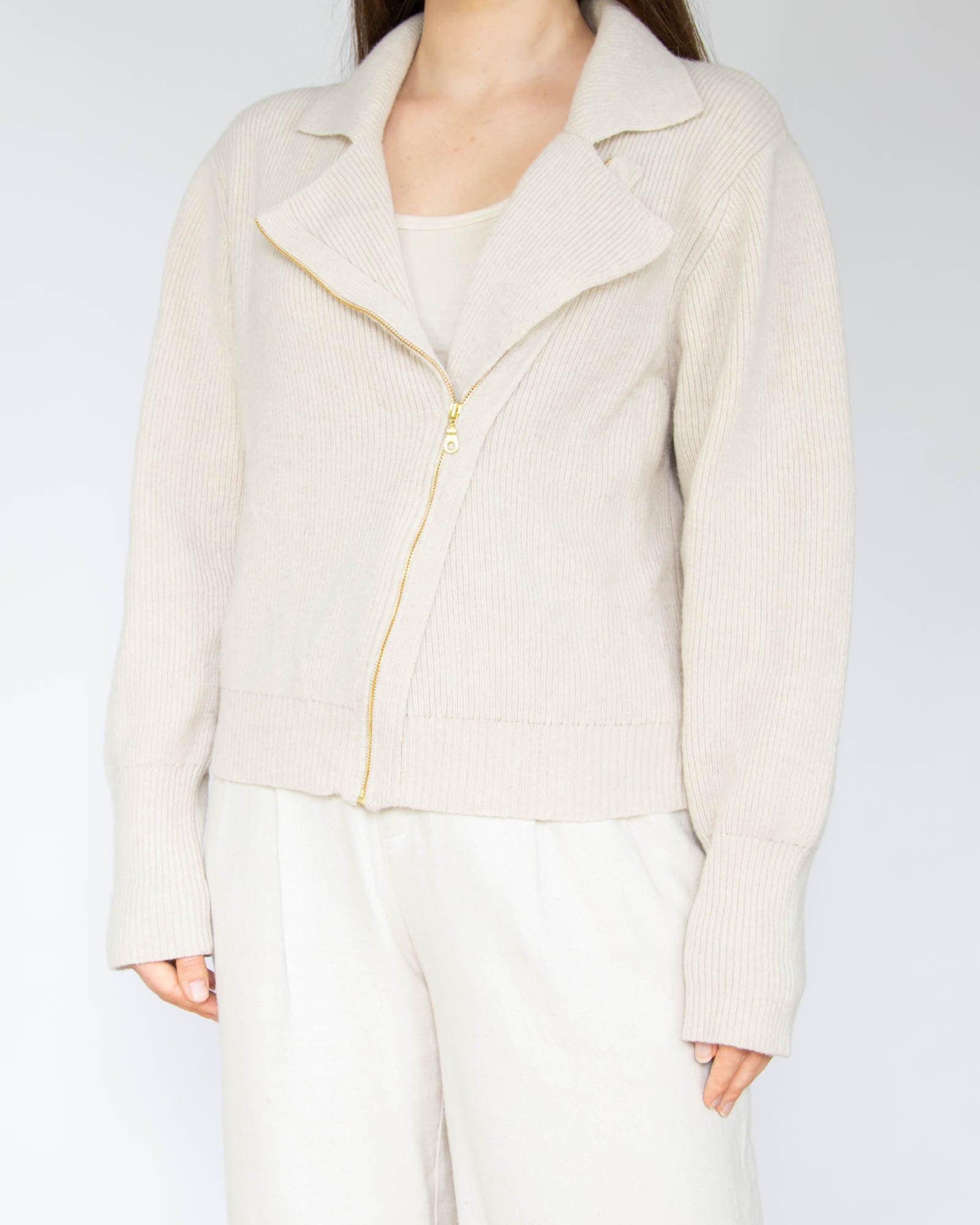 Kremowy wełniany rozpinany sweter CLAIRE