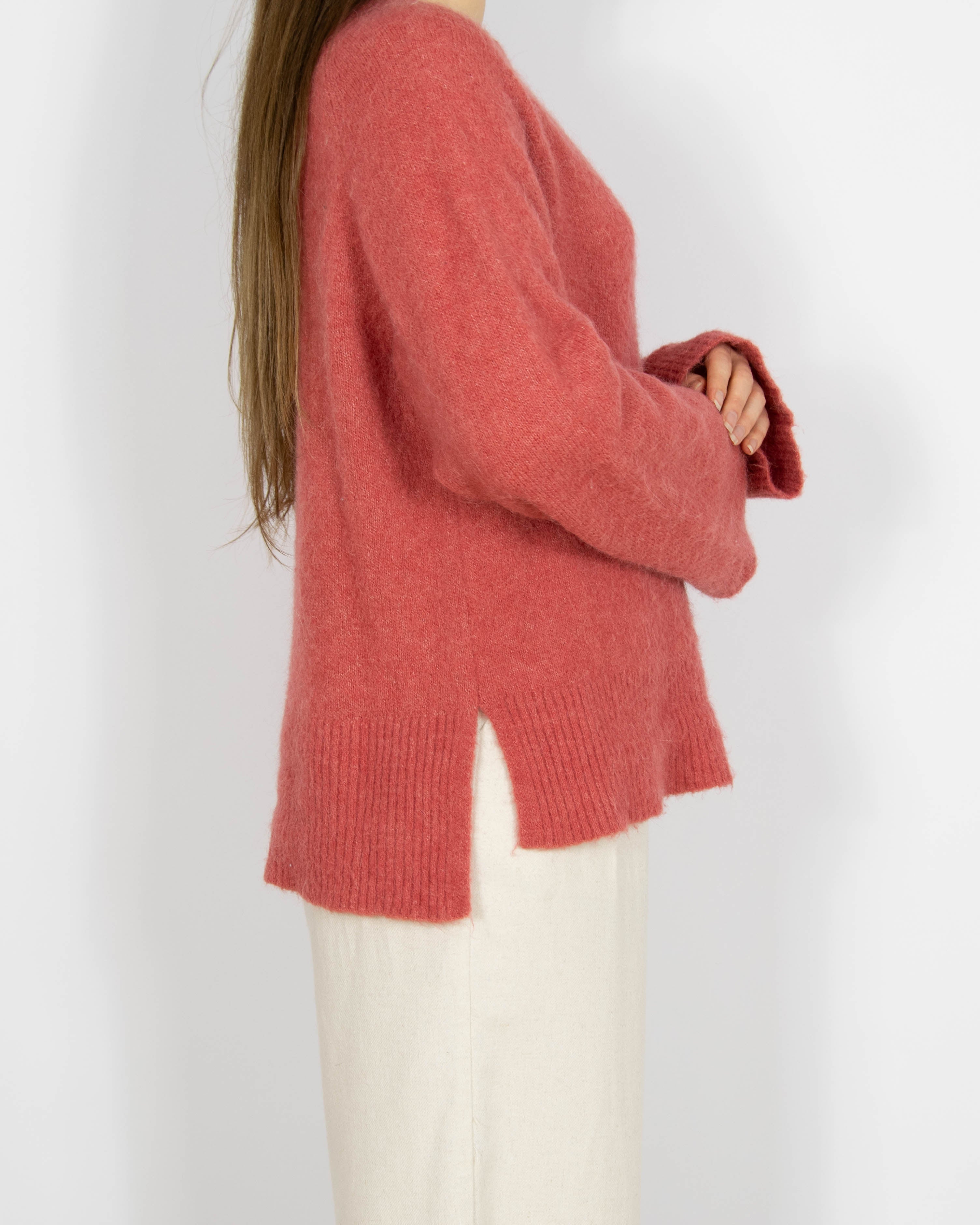 Malinowy wełniany (wełna + alpaka) sweter MSCH Copenhagen - M/L