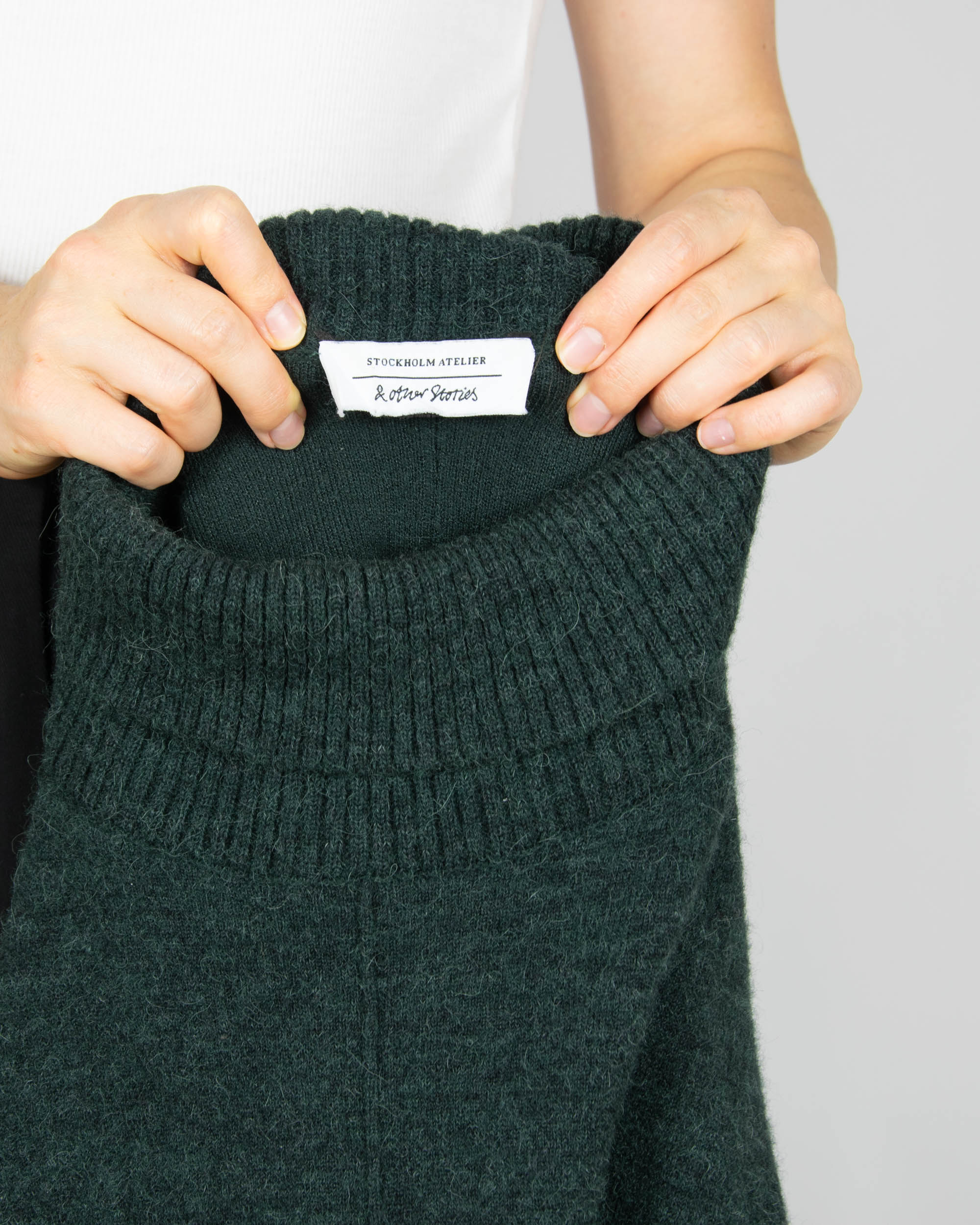 & Other Stories (wool blend) - M