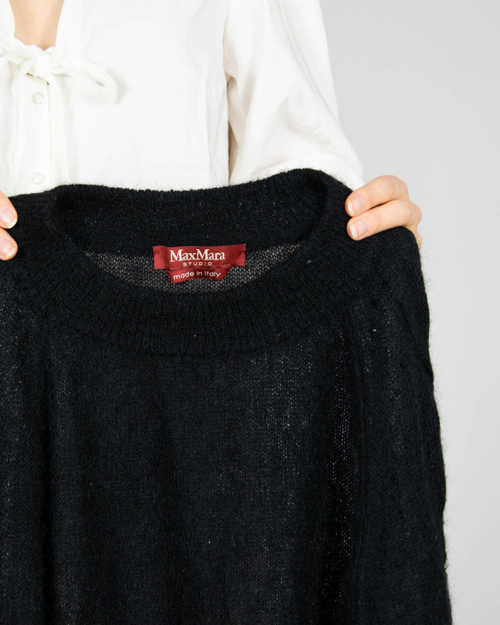 Czarny moherowy sweter MAX MARA - S/M