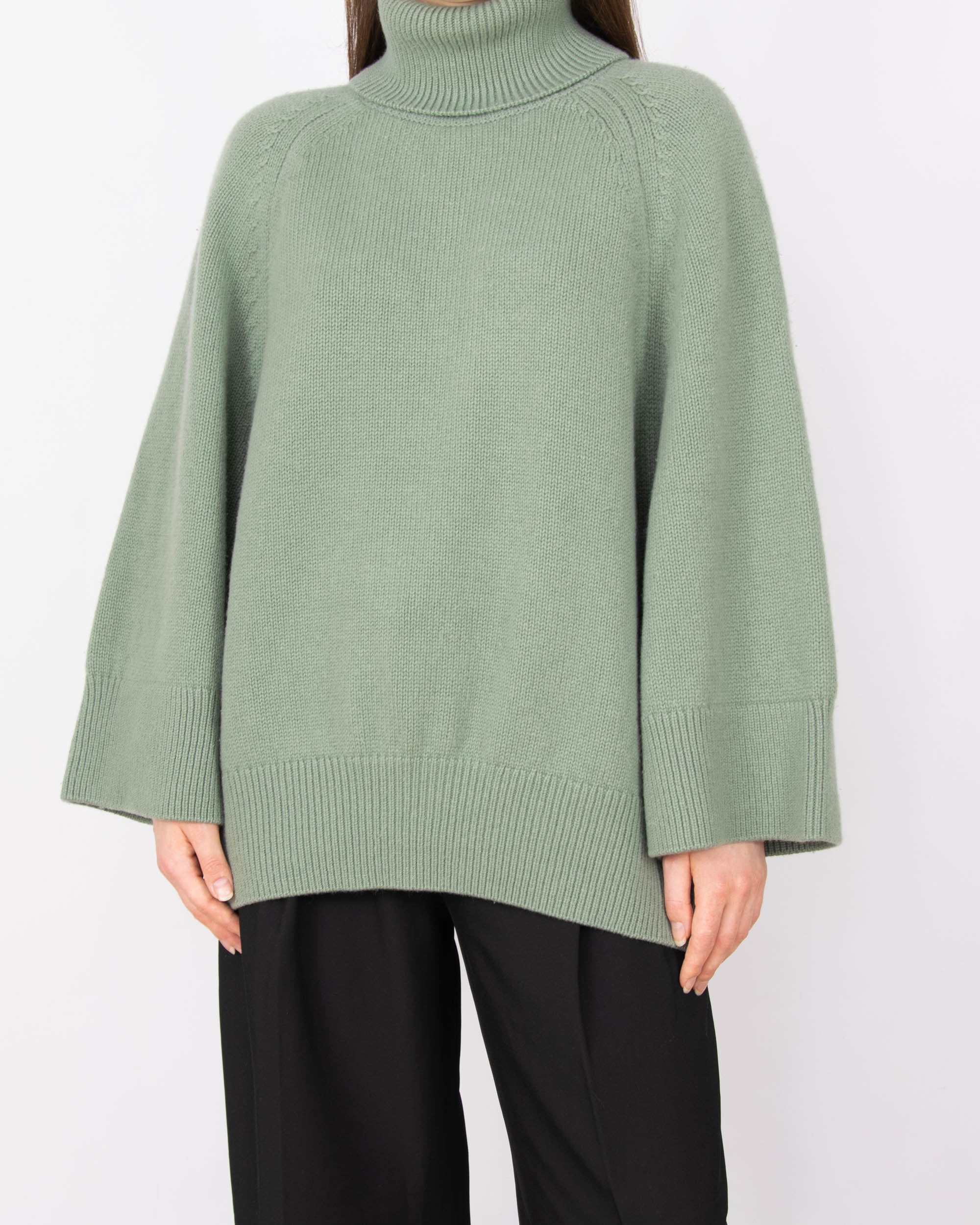 CAVOUR (miękka delikatna wełna) - L