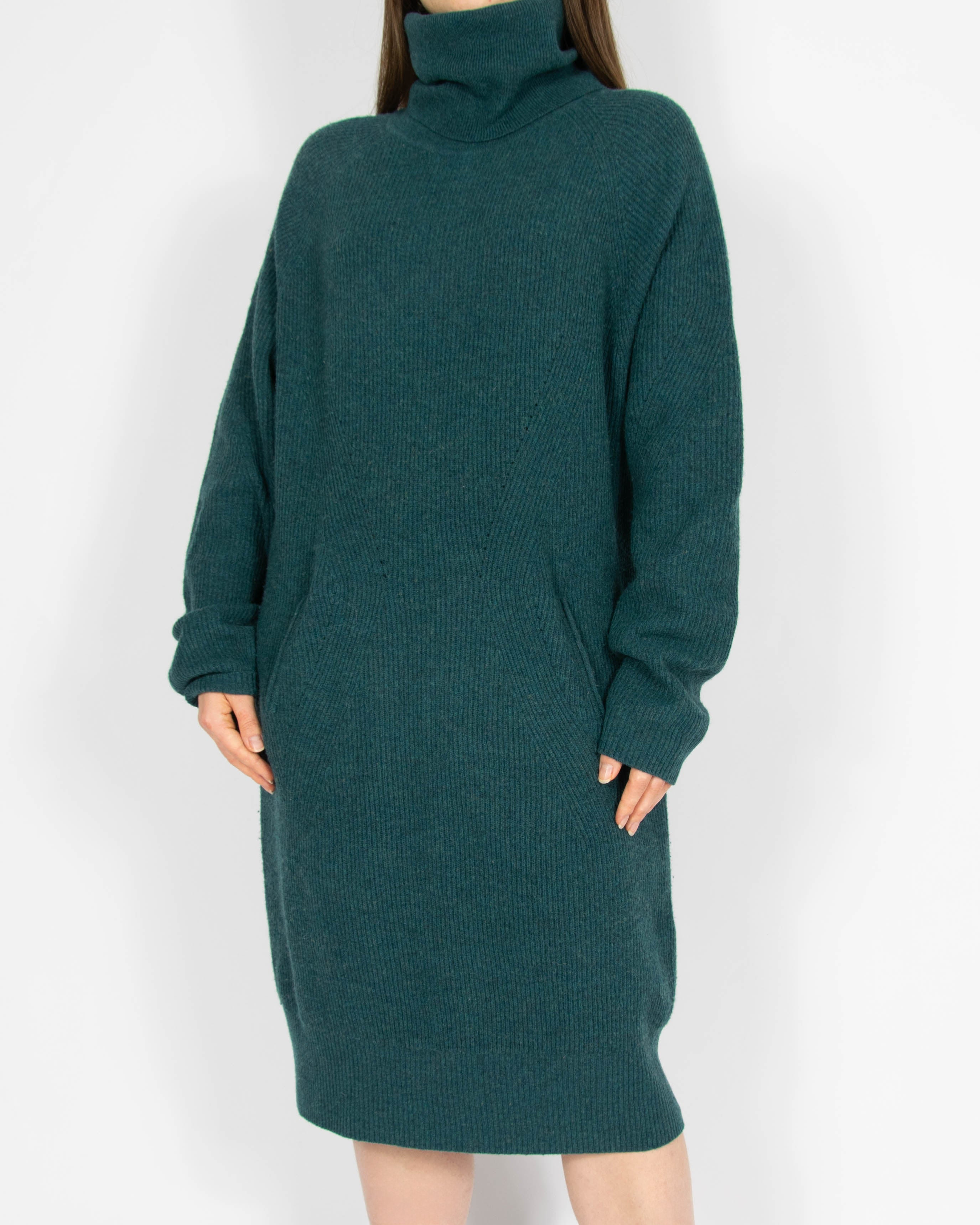 Morska wełniana (merino extra fine) sukienka z golfem WOODLING