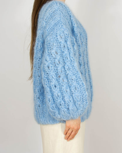 Niebieski moherowy sweter Handmade