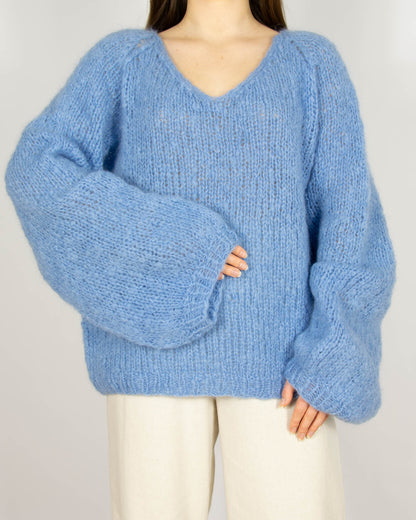 Niebieski moherowy sweter Handmade