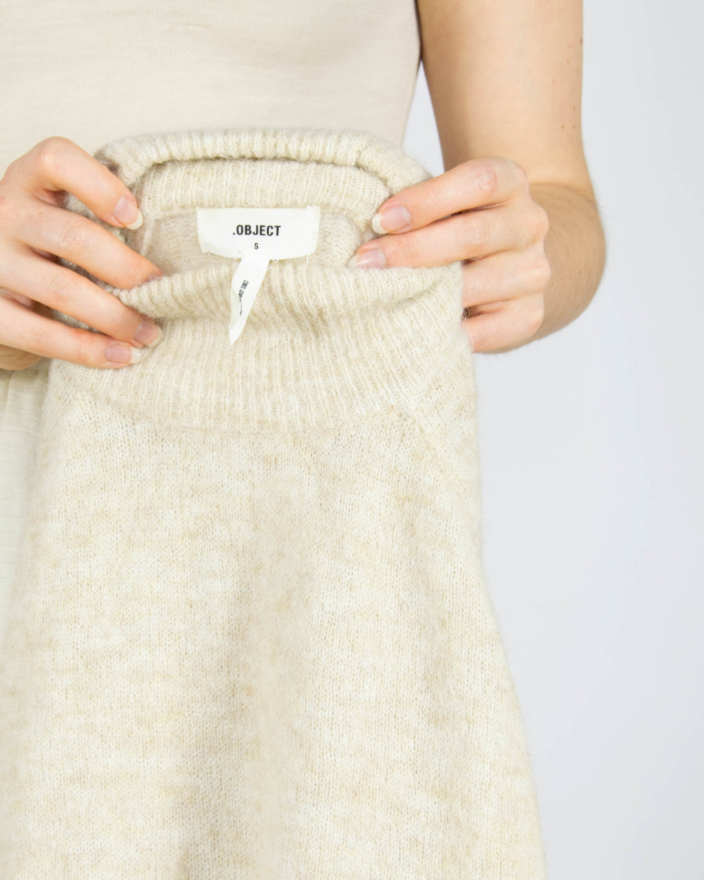 Beżowy (merino + alpaka) sweter Object - S