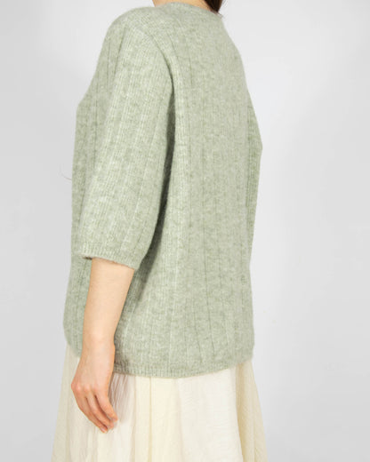 Pistacjowy (alpaka + wełna) sweter GESTUZ - L
