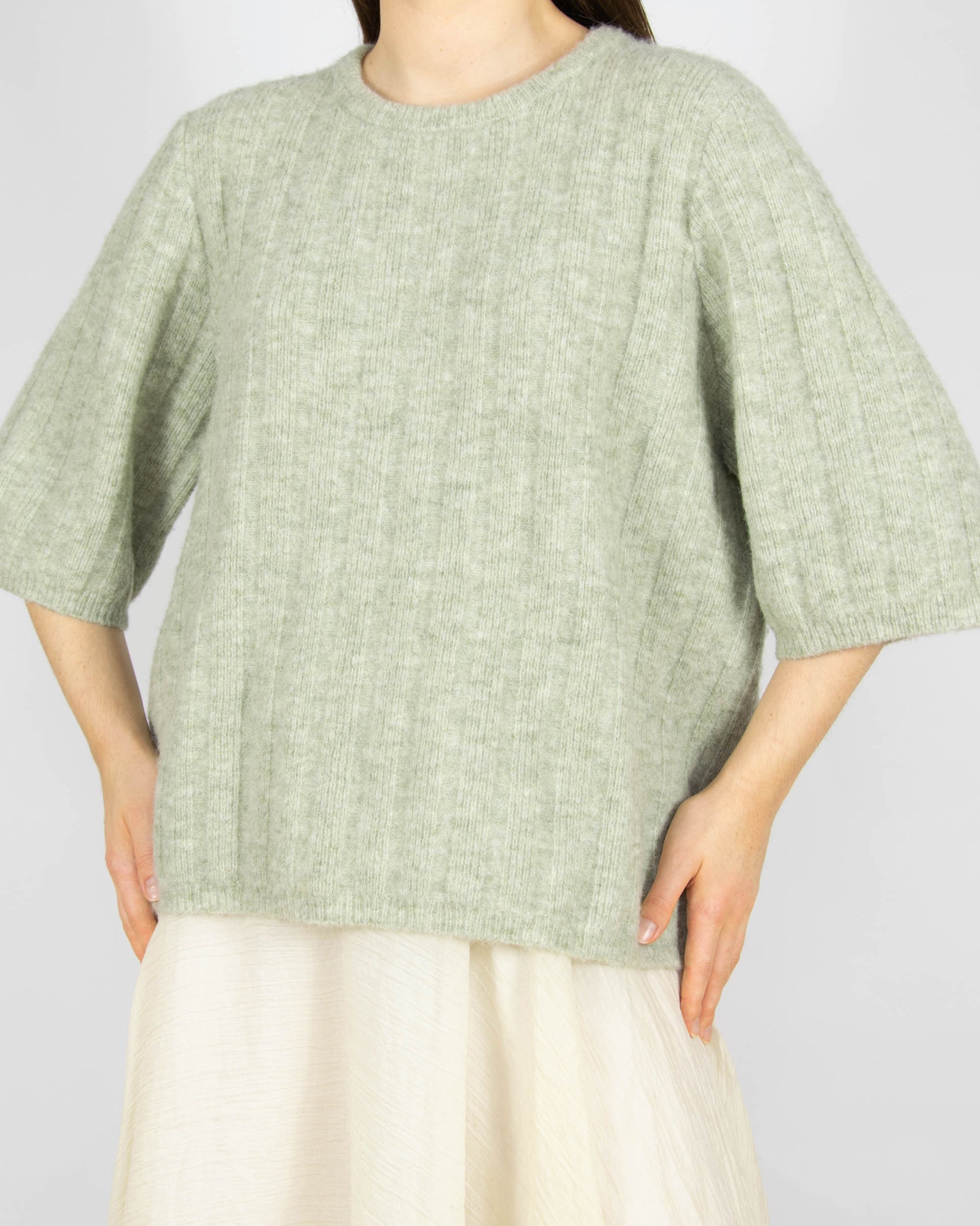 Pistacjowy (alpaka + wełna) sweter GESTUZ