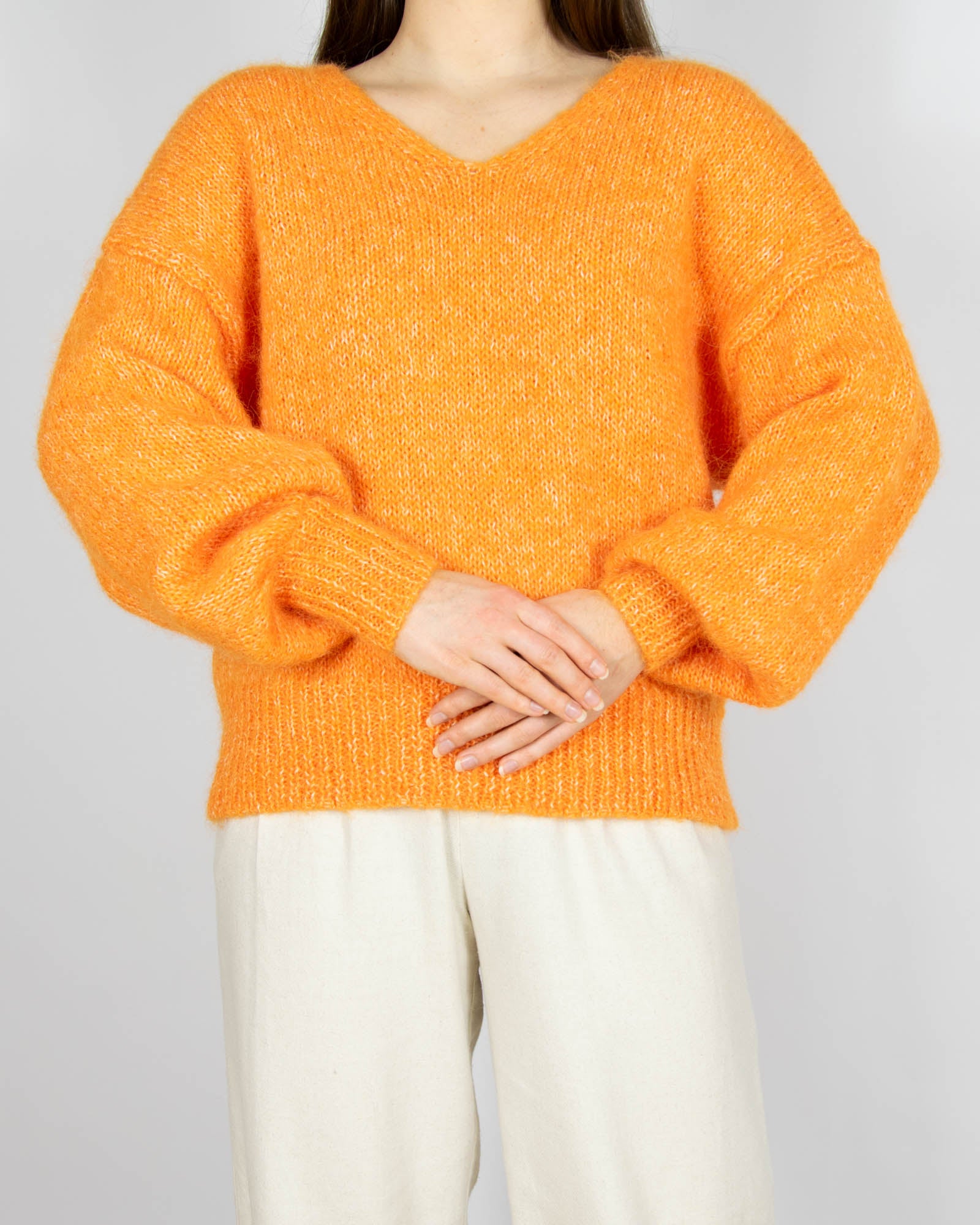 Pomarańczowy wełniany (wełna + alpaka) sweter- M
