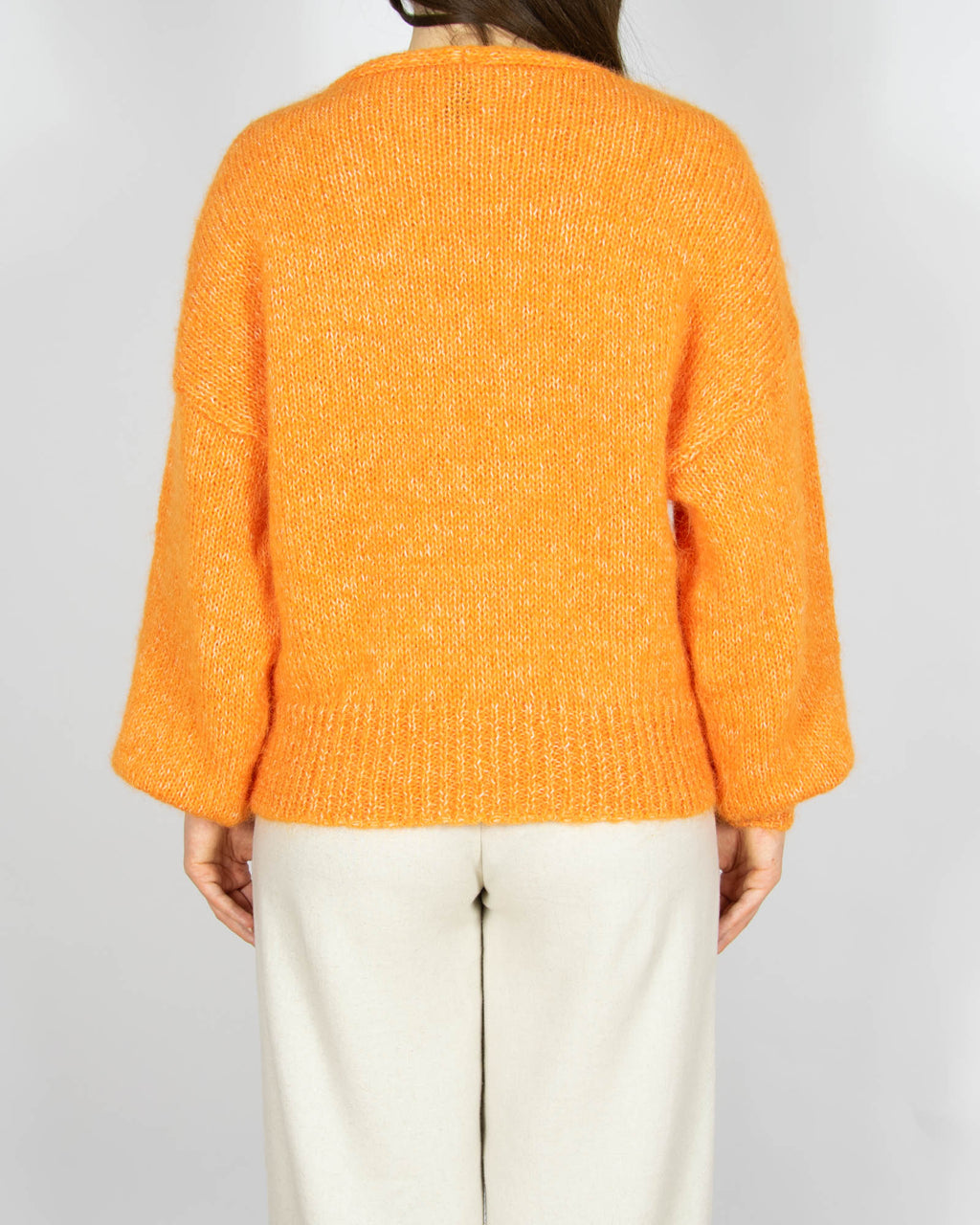 Pomarańczowy wełniany (wełna + alpaka) sweter- M