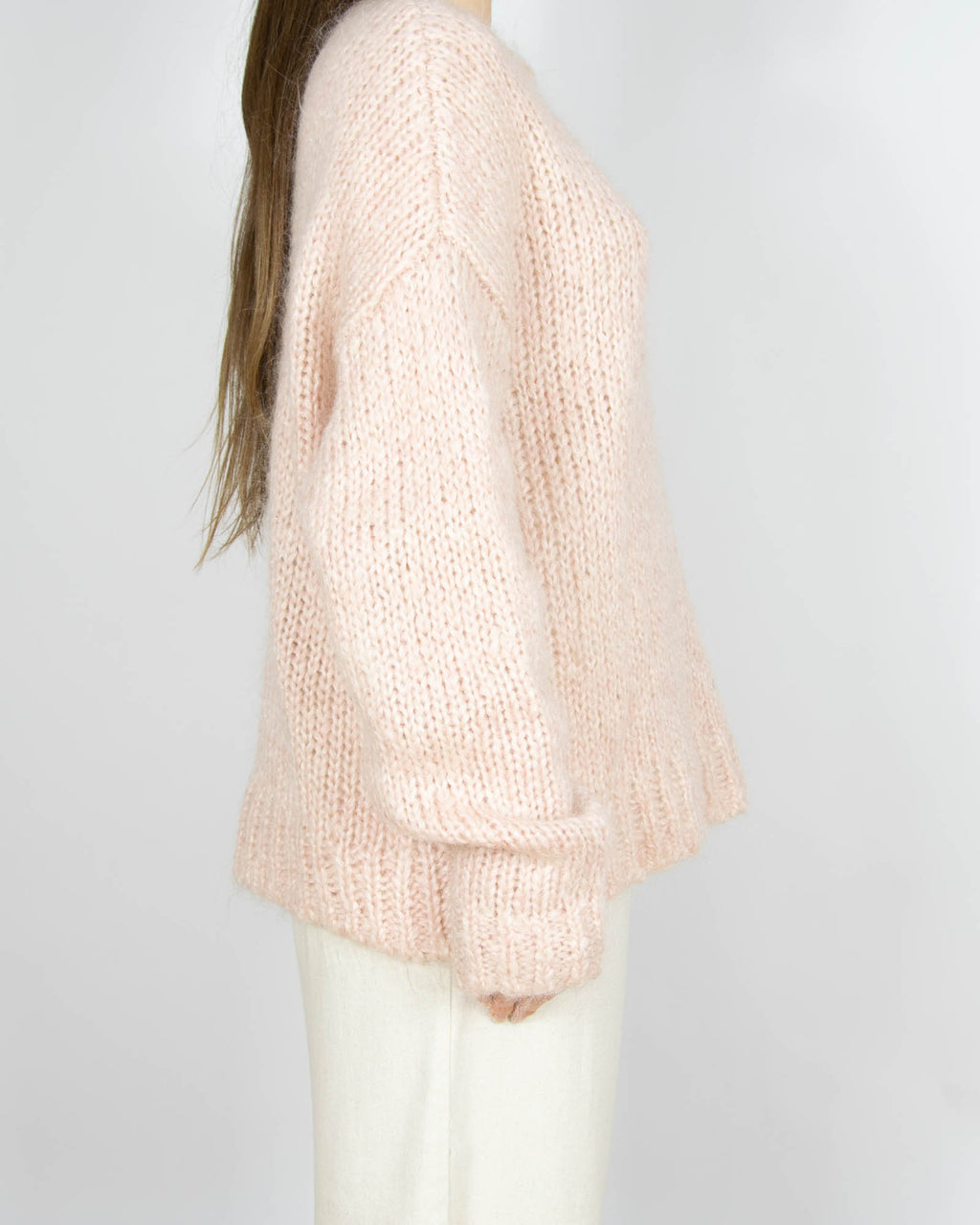 Pudrowy moherowy sweter - M