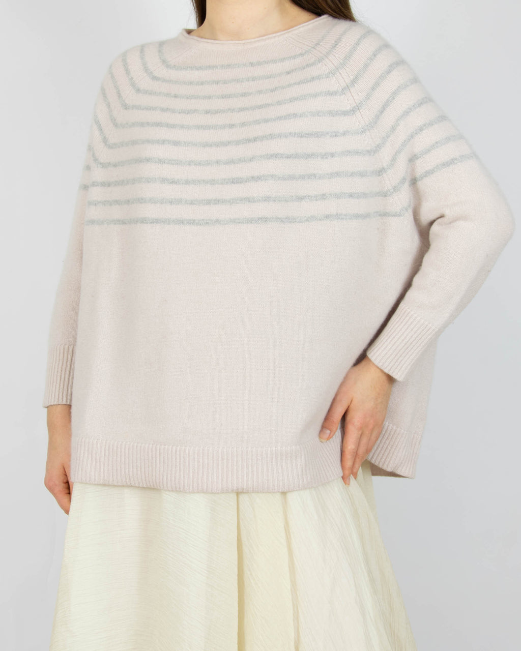 Pudrowy różowy kaszmirowy sweter SPOON - S