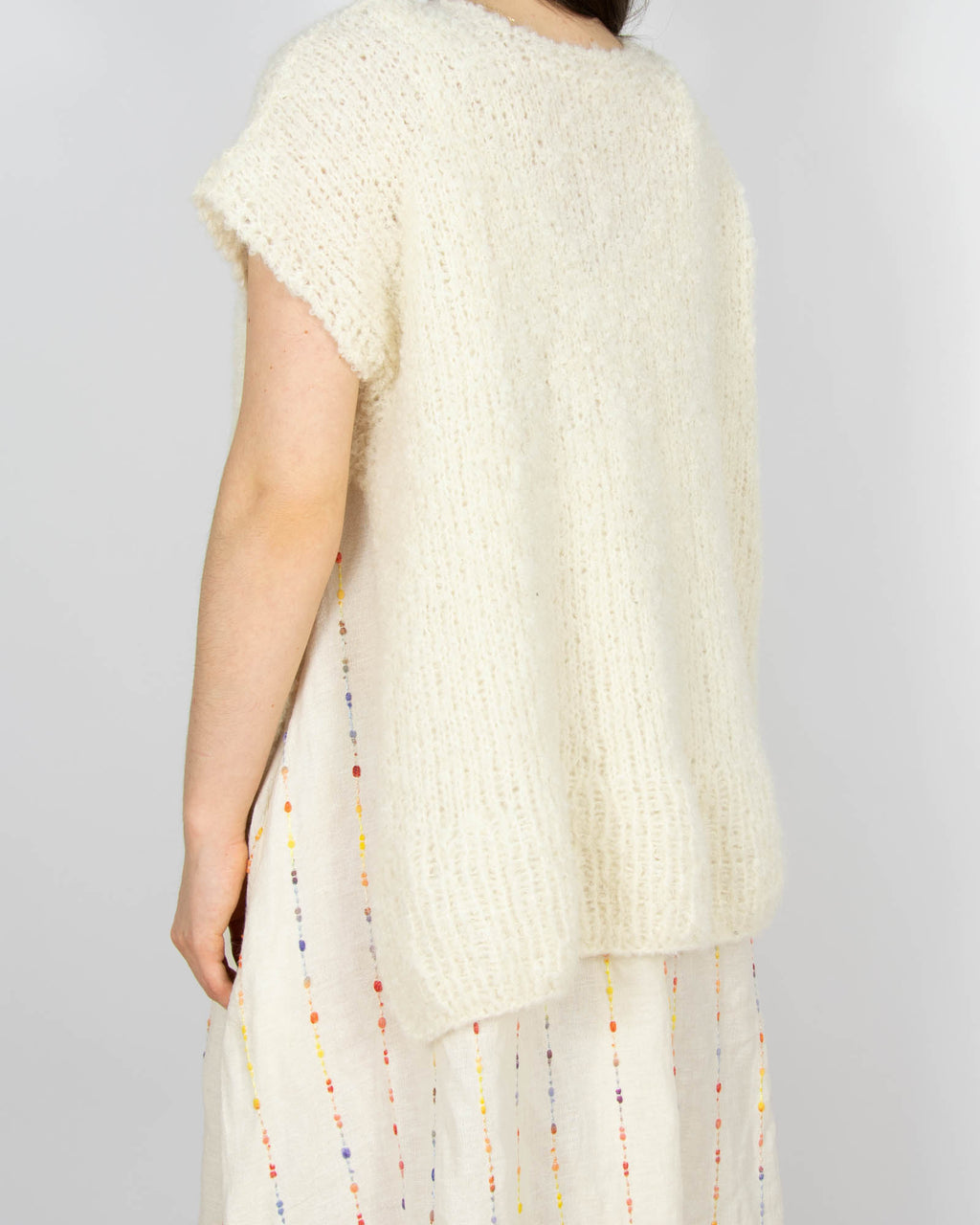 Śmietankowa (alpaka) kamizelka boucle Handmade