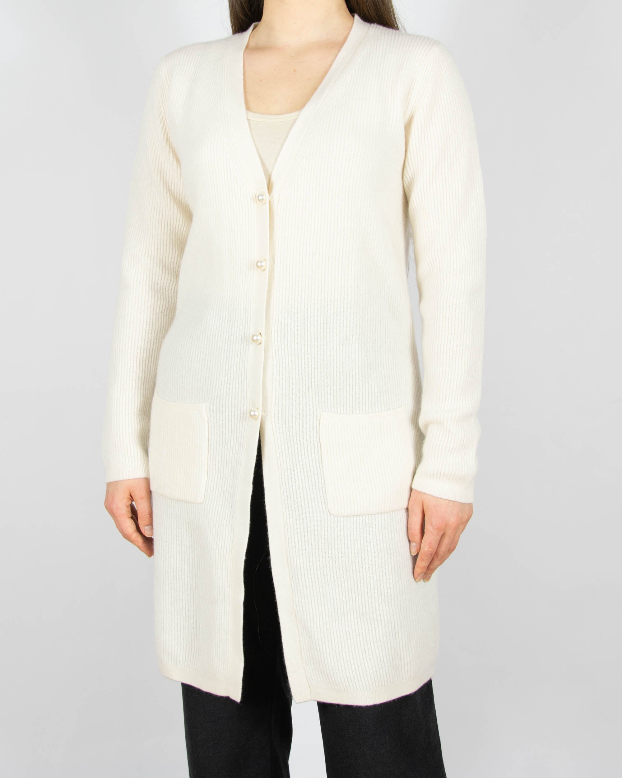 Śmietankowy kaszmirowy długi kardigan duńskiej marki premium O'TAY