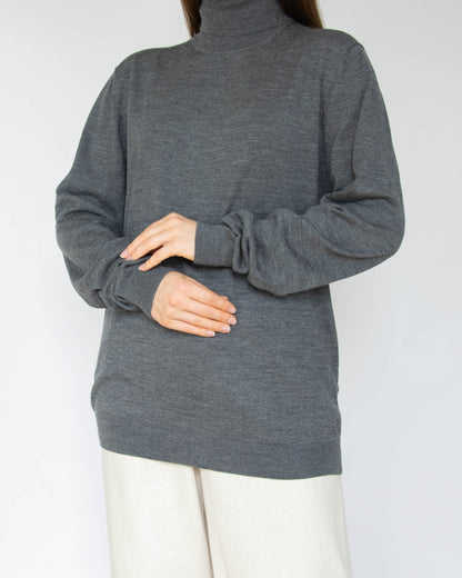 Szary wełniany (superior merino) sweter z golfem These Glory Days - M