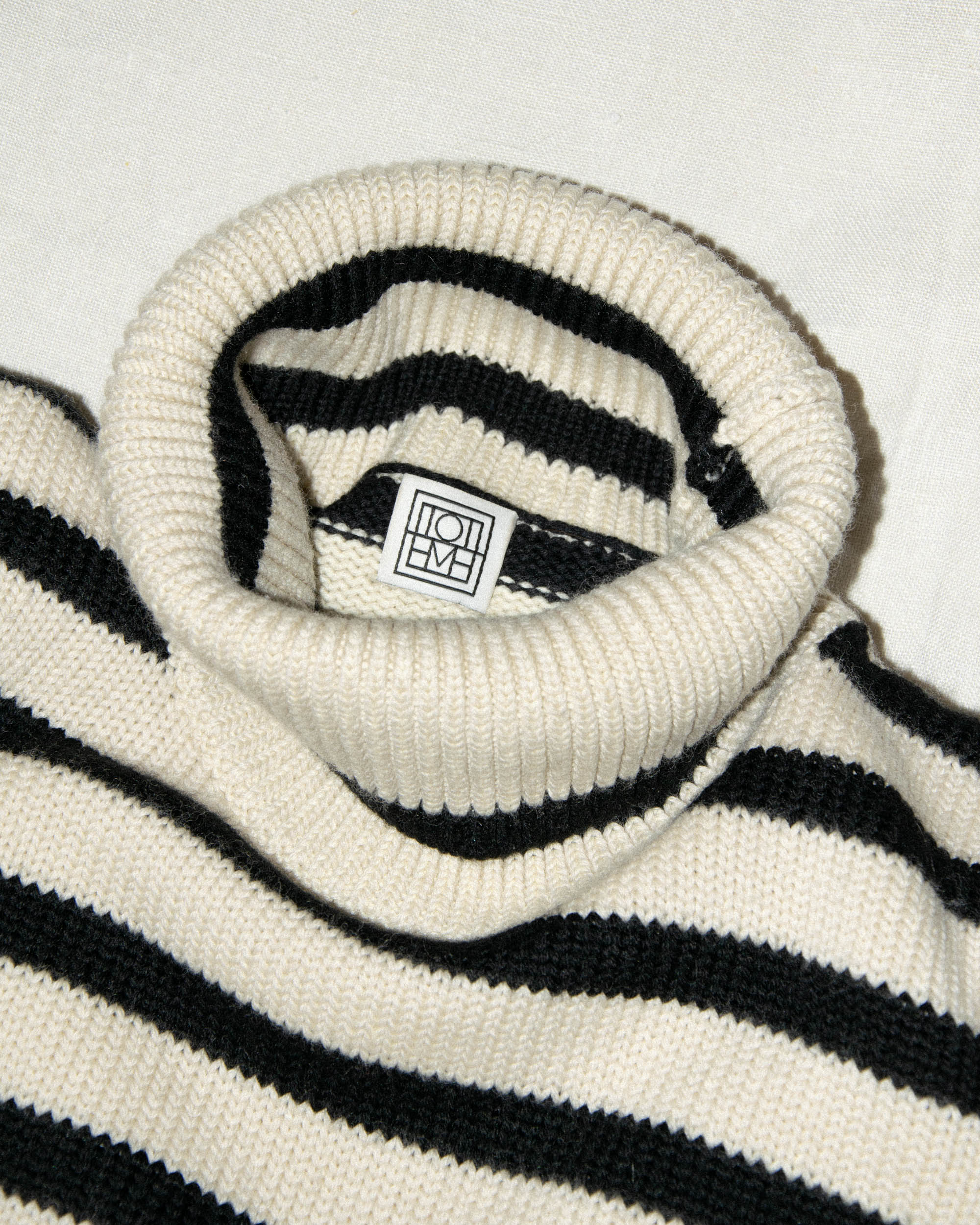 TOTEME (wełna + bawełna organiczna) - L