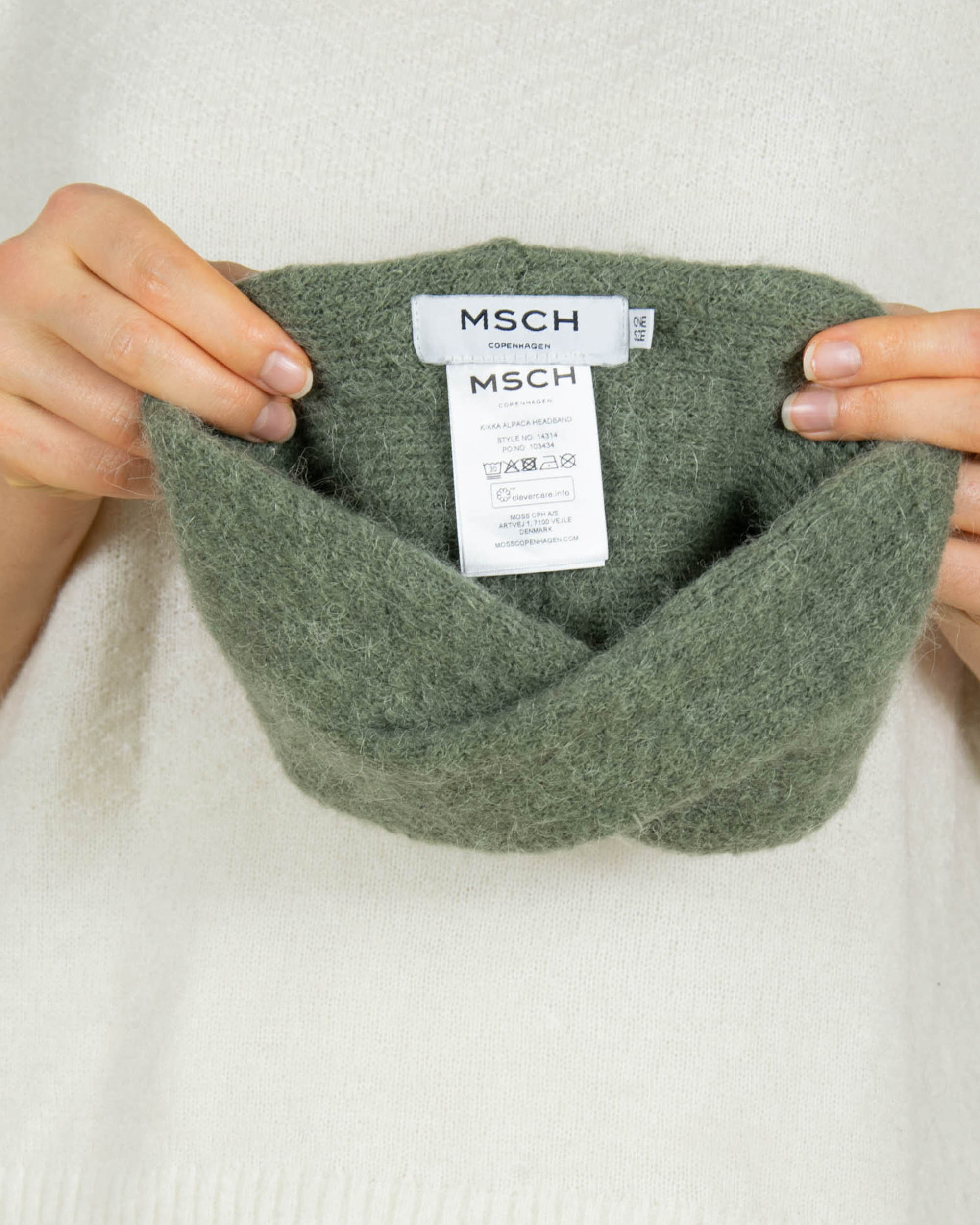 Oliwkowa (alpaka + wełna) opaska na głowę MSCH Copenhagen - one size